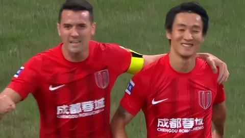 利物浦一场激战少年军，热刺半载难求突破，前景几何？