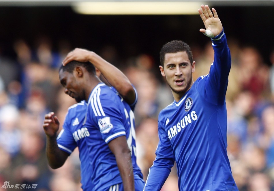 “王大雷首战即遭红牌罚出场”